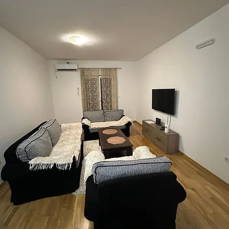 Viktor * פודגוריצה