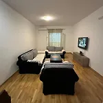 Appartement Viktor *