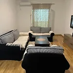 Viktor شقة بودغوريتْسا