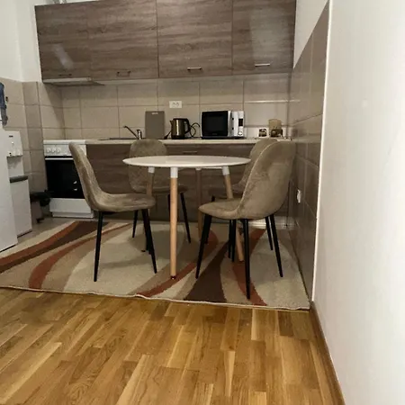 Viktor Apartamento