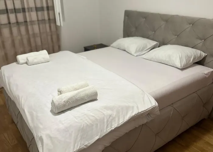 Viktor Apartamento *